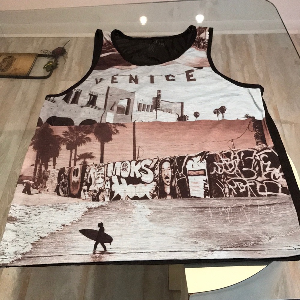 Ring of Fire Men's Venice Graphic Tank Top - Black, Brown, White
